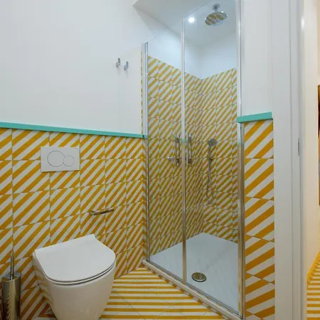 Couette-café Gea 4*